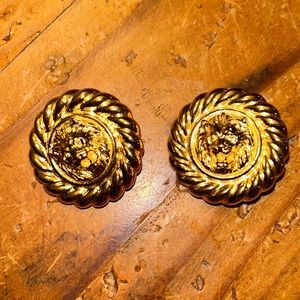 OUTRAGEOUS Large gold tone, vintage clip on Lionshead Versace style earrings